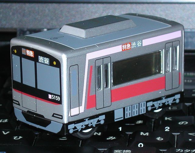 鉄道グッズ（走る電車型目覚まし時計・電車缶クッキー・東京メトロ10000系ホッチキス）: いちななさんのブログ